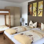 Gaestehaus Am Bach * روست