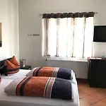 Gaestehaus Am Bach * רוסט