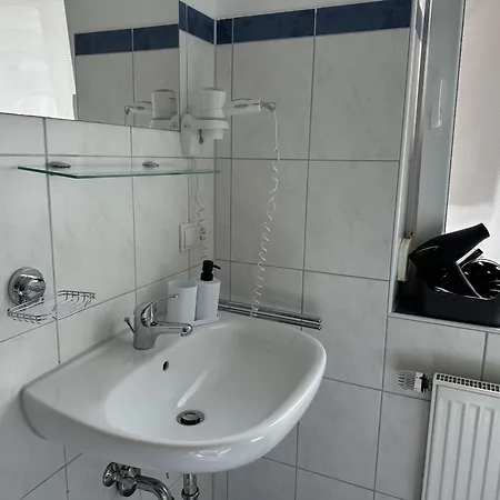 Gaestehaus Am Bach 3*