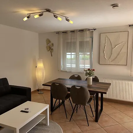 Gaestehaus Am Bach Bed & Breakfast 3*