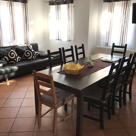 Gaestehaus Am Bach شقة روست