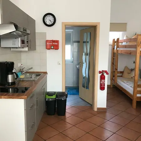 Gaestehaus Am Bach Bed & Breakfast 3*